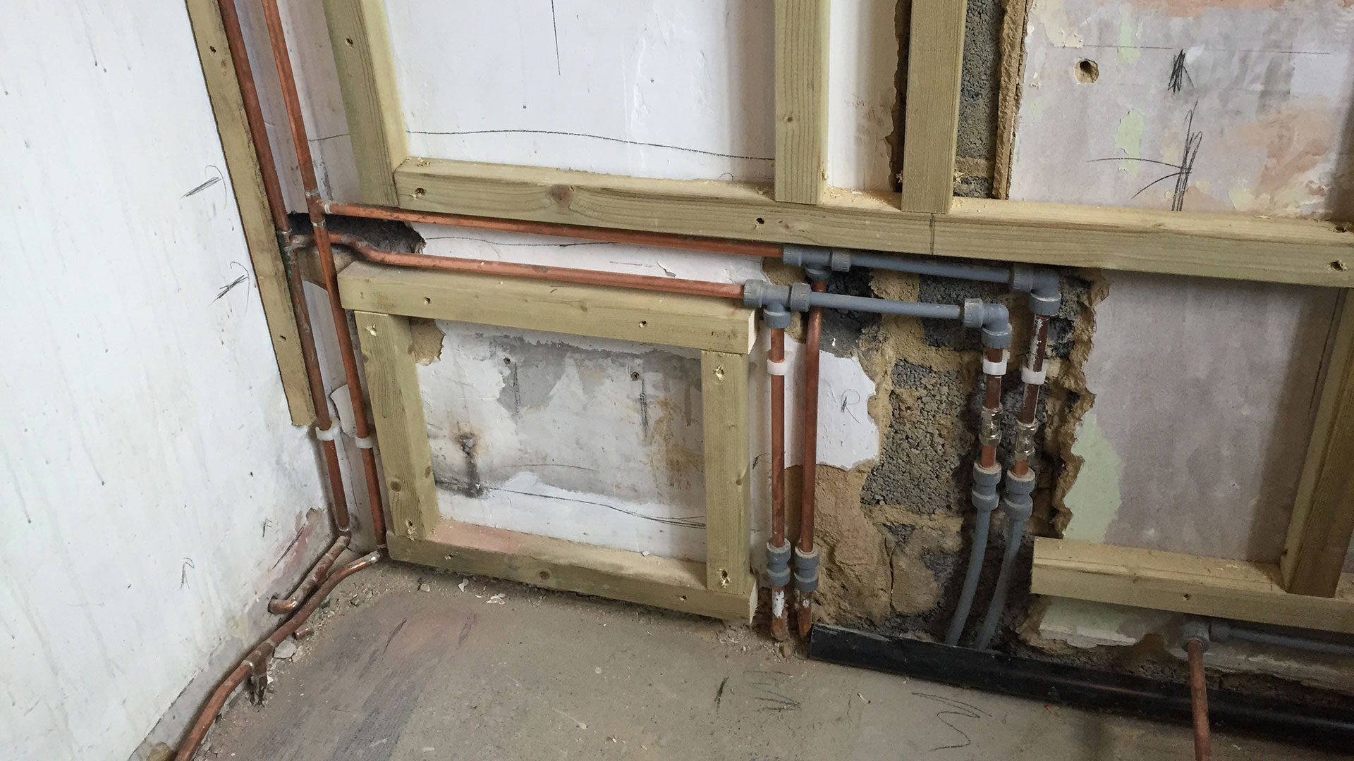 plumbing-insurance-work-summerfield-ashtead-Featured