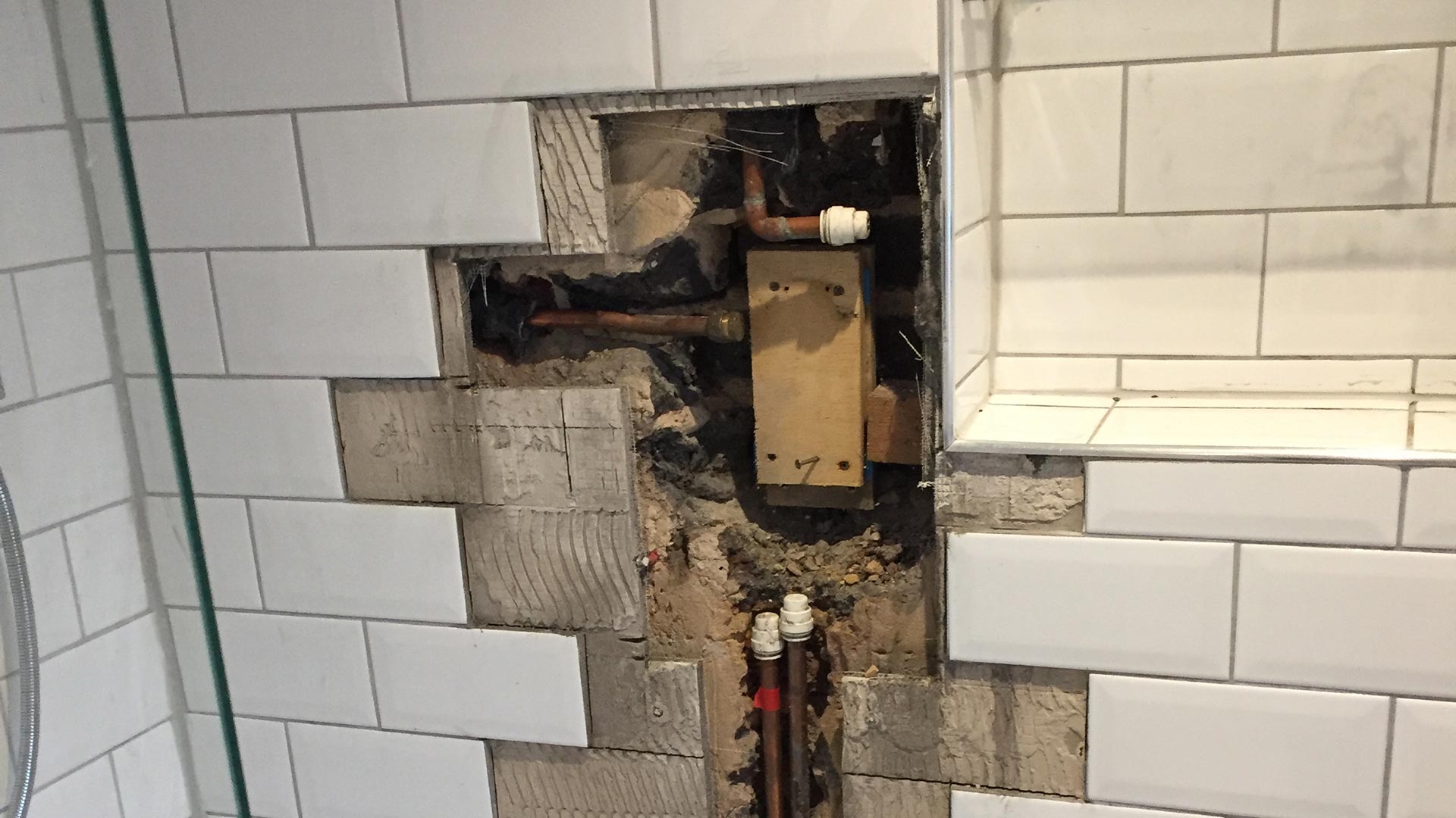 What is the insurance claim process after a plumbing emergency